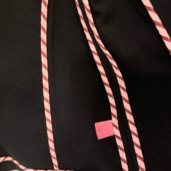 Victoria Secret Blazer - Picture 4 of 7